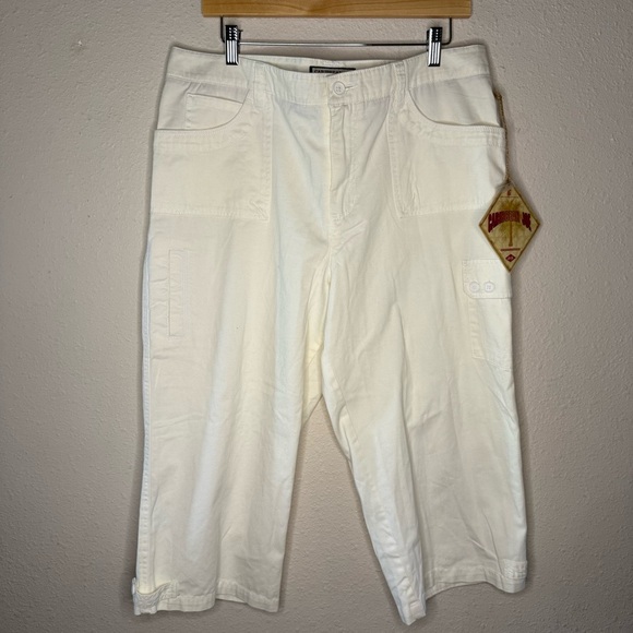 NWT Caribbean Joe Cargo Crop Pants Cotton Wide Leg Cream Capris Women’s Size 16 - Picture 1 of 12